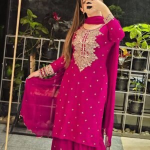 এক্সক্লুসিভ কটন এমব্রয়ডারি ও সিকুইন কাজ করা গারারা ড্রেস